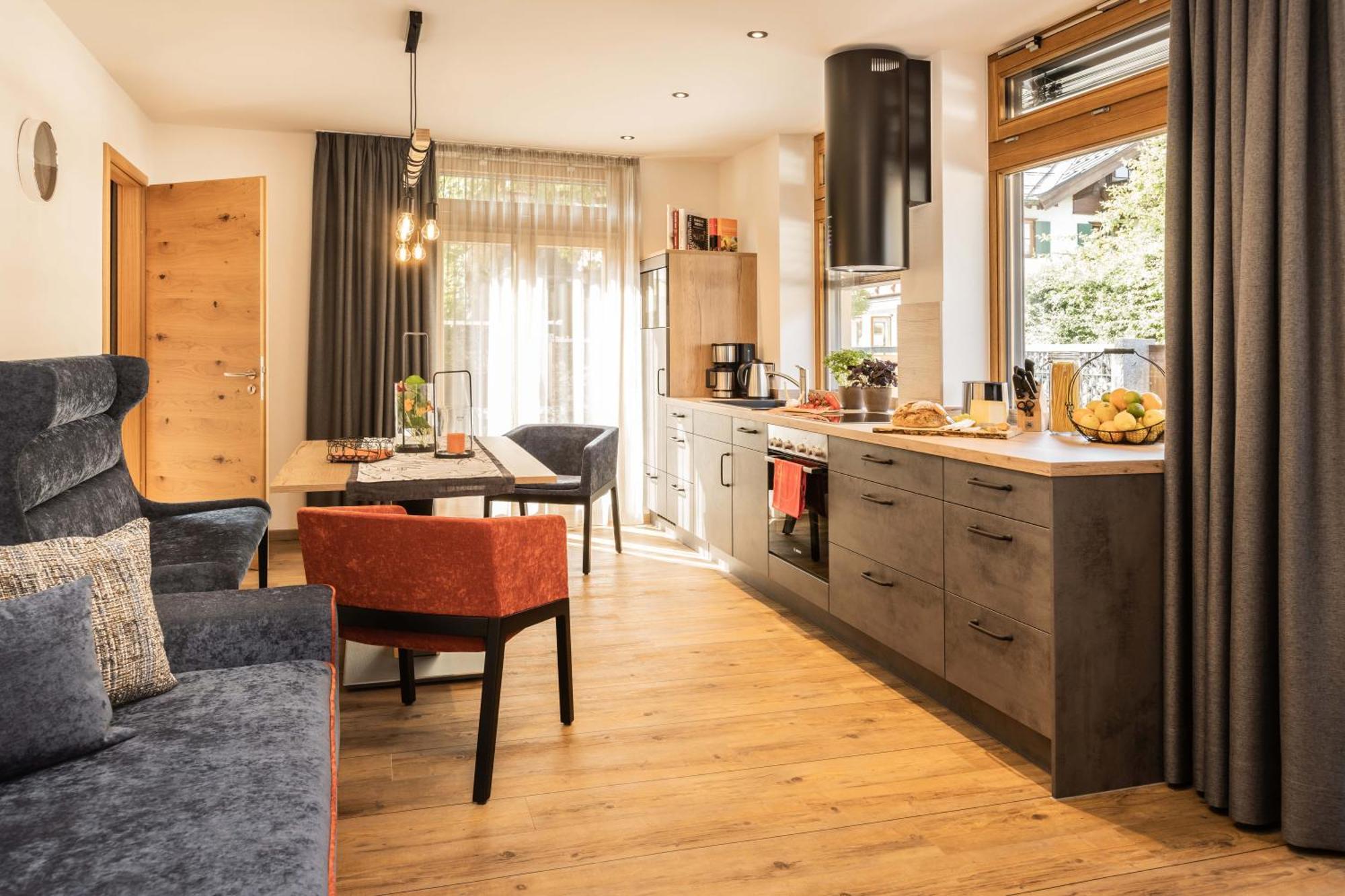 Casatina Ferienwohnungen Oberstdorf Exterior foto